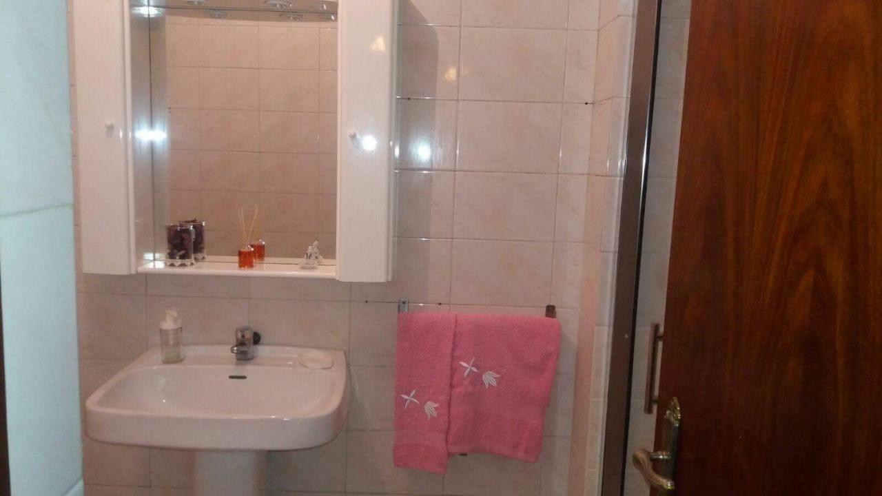 Quarto Com 4 Camas Porto Exterior foto